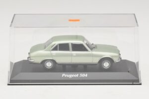 Peugeot 504 Hellgrün Metallic Maxichamps 1:43 940112501 Metall – Bild 4 von 5