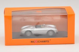 Porsche 550 Spyder Silber Maxichamps 1:43 940066030 Metall – Bild 5 von 5