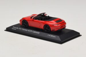 Porsche 911 991.1 Carrera 4 GTS Cabriolet Rot Minichamps 1:43 410067330 Metall – Bild 3 von 5