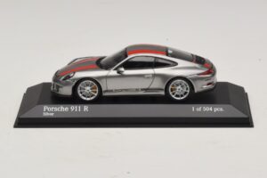 Porsche 911 991.1 R Silber Mit Orangen Streifen Minichamps 1:43 410066222 Metall
