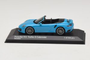Porsche 911 991.1 Turbo S Cabriolet Blau Minichamps 1:43 410067182 Metall