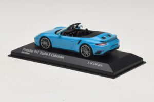 Porsche 911 991.1 Turbo S Cabriolet Blau Minichamps 1:43 410067182 Metall – Bild 3 von 5
