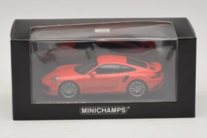 Porsche 911 991.1 Turbo S Orange Minichamps 1:43 410067171 Metall – Bild 5 von 5