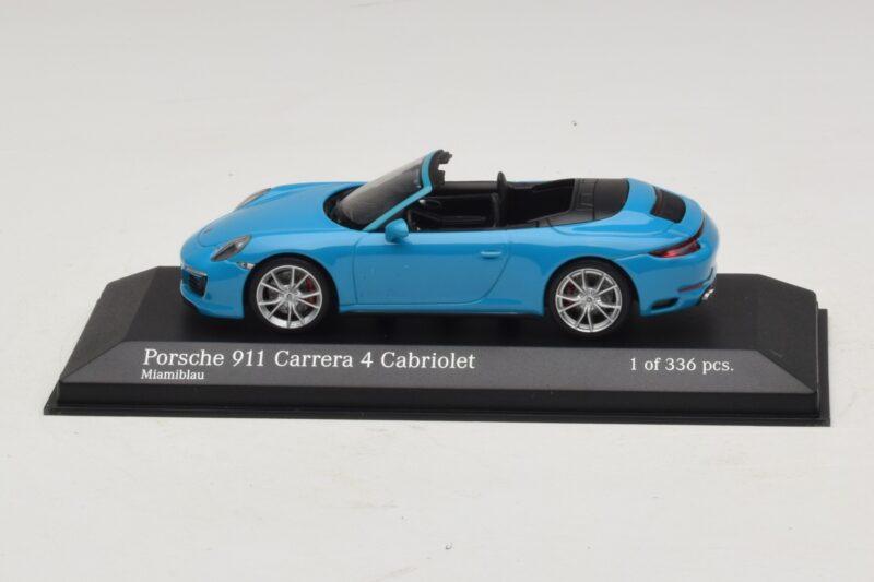 Porsche 911 991.2 Carrera 4 Cabriolet Blau Minichamps 1:43 410067232 Metall
