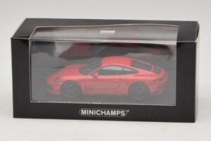 Porsche 911 991.2 Carrera 4 GTS Rot Minichamps 1:43 410067320 Metall – Bild 5 von 5
