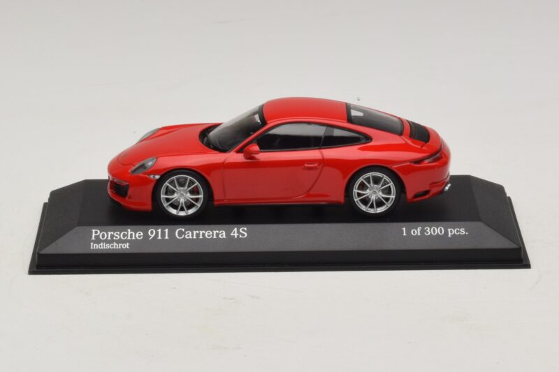 Porsche 911 991.2 Carrera 4S Rot Minichamps 1:43 410067240 Metall