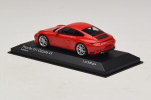 Porsche 911 991.2 Carrera 4S Rot Minichamps 1:43 410067240 Metall – Bild 3 von 5
