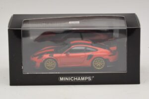 Porsche 911 991.2 GT2 RS Weissach Package Orange Minichamps 1:43 410067224 Metall – Bild 5 von 5