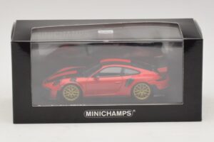 Porsche 911 991.2 GT2 RS Weissach Package Rot Minichamps 1:43 410067221 Metall – Bild 5 von 5