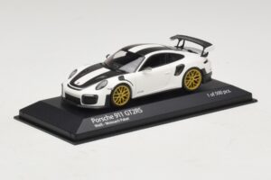 Porsche 911 991.2 GT2 RS Weissach Package Weiss Minichamps 1:43 410067222 Metall – Bild 2 von 5