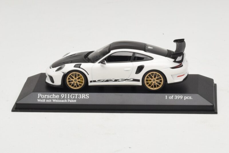 Porsche 911 991.2 GT3 RS Weiss Mit Weissach Package Minichamps 1:43 410067022 Metall