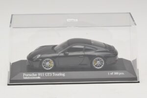 Porsche 911 991.2 GT3 Touring Schwarz Metallic Minichamps 1:43 410067424 Metall – Bild 4 von 5