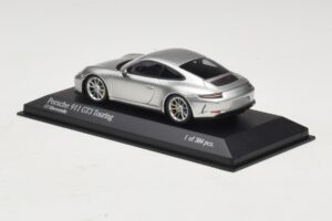 Porsche 911 991.2 GT3 Touring Silber Minichamps 1:43 410067422 Metall – Bild 3 von 5