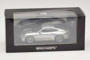 Porsche 911 991.2 GT3 Touring Silber Minichamps 1:43 410067422 Metall – Bild 5 von 5