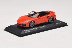 Porsche 911 991 Turbo S Cabriolet Orange Minichamps 1:43 410067181 Metall – Bild 2 von 5