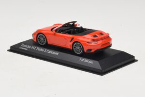 Porsche 911 991 Turbo S Cabriolet Orange Minichamps 1:43 410067181 Metall – Bild 3 von 5