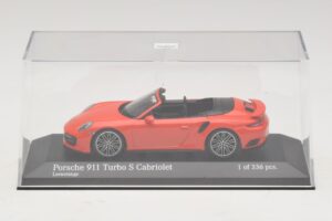 Porsche 911 991 Turbo S Cabriolet Orange Minichamps 1:43 410067181 Metall – Bild 4 von 5