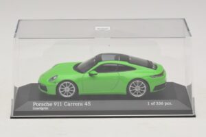 Porsche 911 992 Carrera 4S Grün Minichamps 1:43 410069322 Metall – Bild 4 von 5