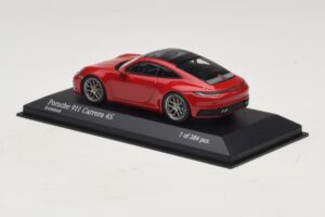 Porsche 911 992 Carrera 4S Rot Minichamps 1:43 410069321 Metall – Bild 3 von 5