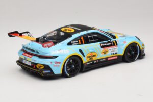 Porsche 911 992 Rally GT #1 C. Cherain / D. Withers Rallye de Wallonie 2025 IXO 1:18 18RMC254 Metall – Bild 2 von 6