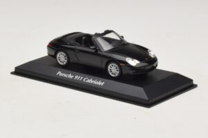 Porsche 911 996 Cabriolet Schwarz Metallic Maxichamps 1:43 940061030 Metall – Bild 3 von 5