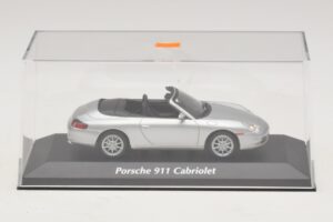 Porsche 911 996 Cabriolet Silber Maxichamps 1:43 940061031 Metall – Bild 4 von 5