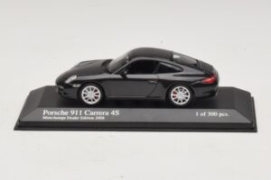 Porsche 911 997 Carrera 4S Grau Metallic Minichamps 1:43 403066430 Metall