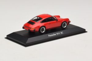 Porsche 911 SC Rot Maxichamps 1:43 940062021 Metall – Bild 2 von 5