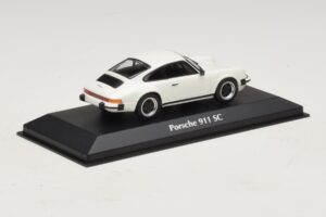 Porsche 911 SC Weiss Maxichamps 1:43 940062020 Metall – Bild 2 von 5