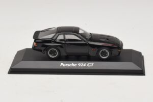 Porsche 924 GT Schwarz Maxichamps 1:43 940066124 Metall