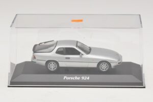 Porsche 924 Silber Maxichamps 1:43 940062120 Metall – Bild 4 von 5