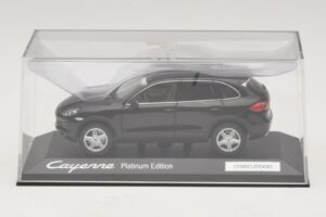 Porsche Cayenne 9PA Platin Edition Schwarz Minichamps 1:43 WAP0200160E Metall – Bild 4 von 5