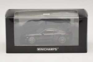 Porsche Cayman GT4 981 Black Metallic Minichamps 1:43 410066121 Metall – Bild 5 von 5