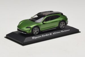 Porsche Taycan Turbo S Cross Turismo Grün Minichamps 1:43 WAP0207830M003 Metall – Bild 2 von 5
