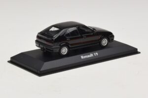 Renault 19 Schwarz Maxichamps 1:43 940113701 Metall – Bild 2 von 5