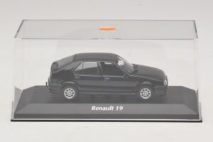 Renault 19 Schwarz Maxichamps 1:43 940113701 Metall – Bild 4 von 5