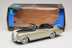 Rolls-Royce Silver Cloud II Silber Solido 1:18 8006 Metall – Bild 6 von 6