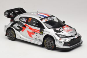 Toyota GR Yaris Rally1 #17 S. Ogier / V. Landais Rally Portugal Winner 2025 IXO 1:18 18RMC250A Metall – Bild 4 von 6