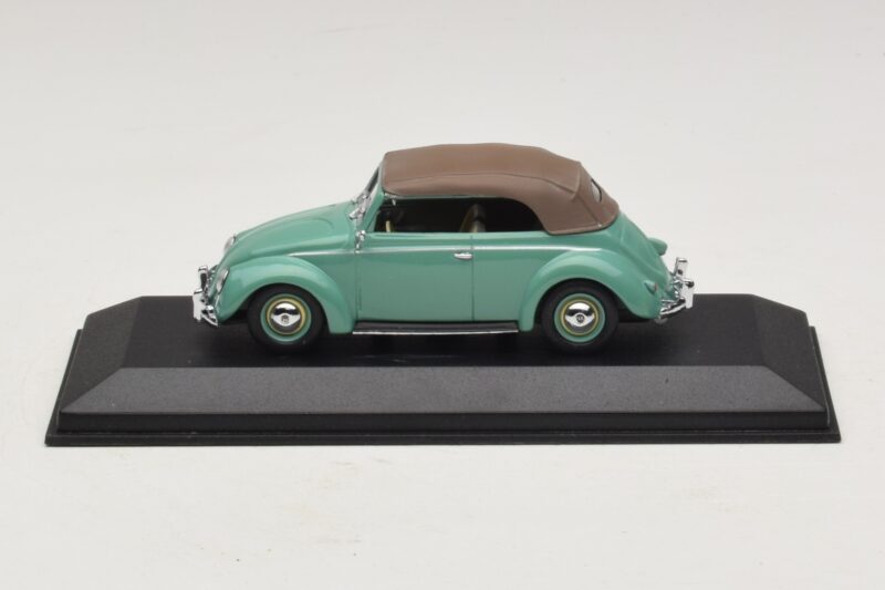 Volkswagen 1200 Cabriolet Stoffverdeck Grün Minichamps 1:43 430052042 Metall