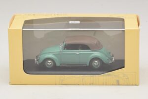 Volkswagen 1200 Cabriolet Stoffverdeck Grün Minichamps 1:43 430052042 Metall – Bild 5 von 5