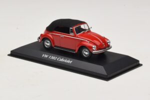 Volkswagen 1302 Cabriolet Rot Maxichamps 1:43 940055031 Metall – Bild 3 von 5