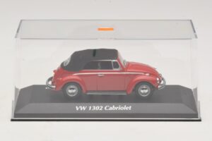 Volkswagen 1302 Cabriolet Rot Maxichamps 1:43 940055031 Metall – Bild 4 von 5