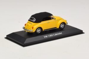 Volkswagen 1302 Cabriolet Gelb Maxichamps 1:43 940055030 Metall – Bild 2 von 5