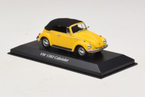 Volkswagen 1302 Cabriolet Gelb Maxichamps 1:43 940055030 Metall – Bild 3 von 5