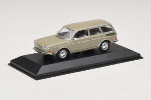 Volkswagen 411 LE Variant Savanna Beige Minichamps 1:43 400051114 Metall – Bild 2 von 5