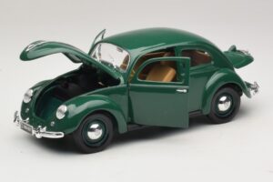 Volkswagen Käfer Grün Maisto 1:18 32820 Metall – Bild 2 von 8