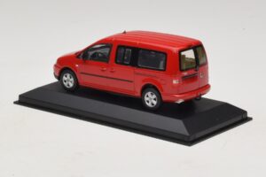 Volkswagen Caddy 2K Bus Rot Minichamps 1:43 CADDY009 Metall – Bild 3 von 5