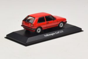 Volkswagen Golf GTI Mk2 Rot Maxichamps 1:43 940054121 Metall – Bild 2 von 5