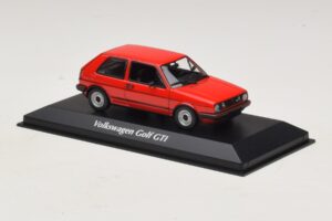 Volkswagen Golf GTI Mk2 Rot Maxichamps 1:43 940054121 Metall – Bild 3 von 5