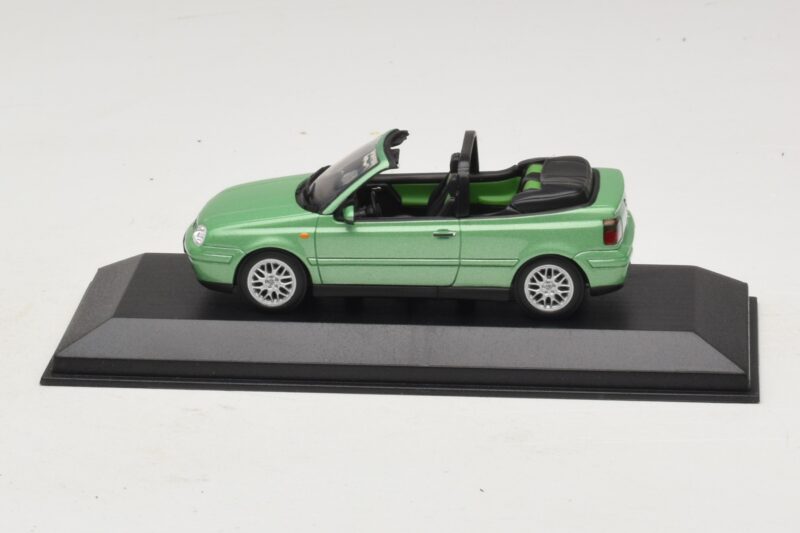 Volkswagen Golf Mk4 Cabriolet Grün Metallic Minichamps 1:43 430058335 Metall